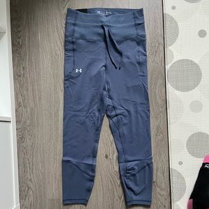 Brand new under armour leggings. Perfect condition. Tags on!